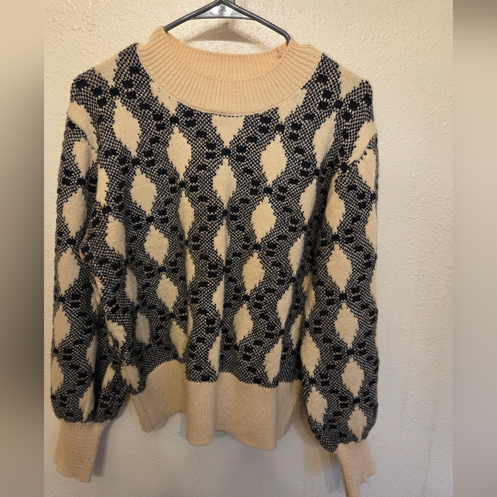 Studio B Black and Cream Geometric Sweater